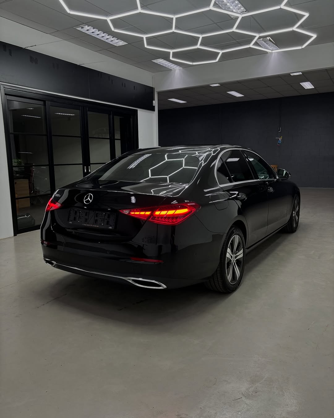 Mercedes Benz C300e